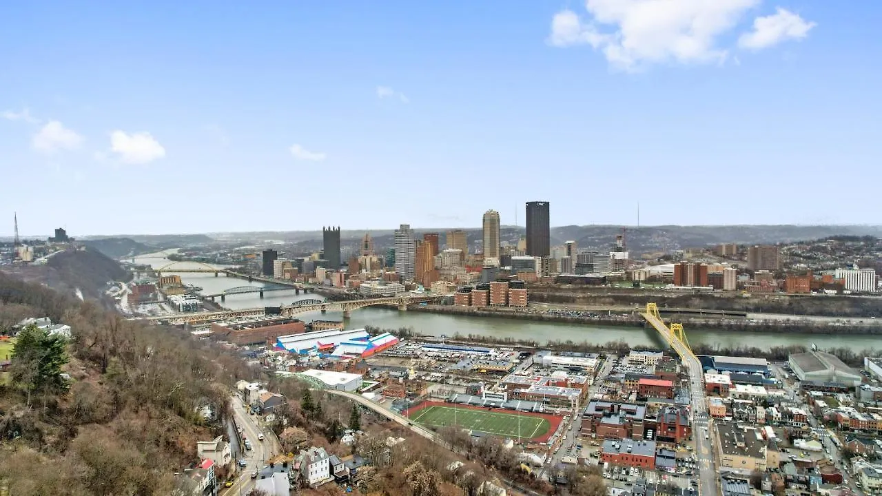 شقة Stay Golden 1: Chic Modern-Victorian City View بيتسبرغ